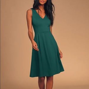 Hello World Dark Green Midi Dress